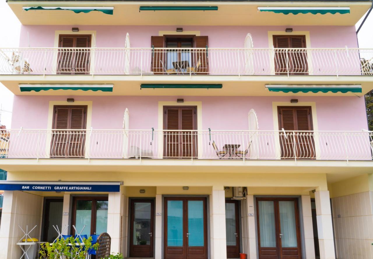 Appartementi Letizia Casal Velino Buitenkant foto